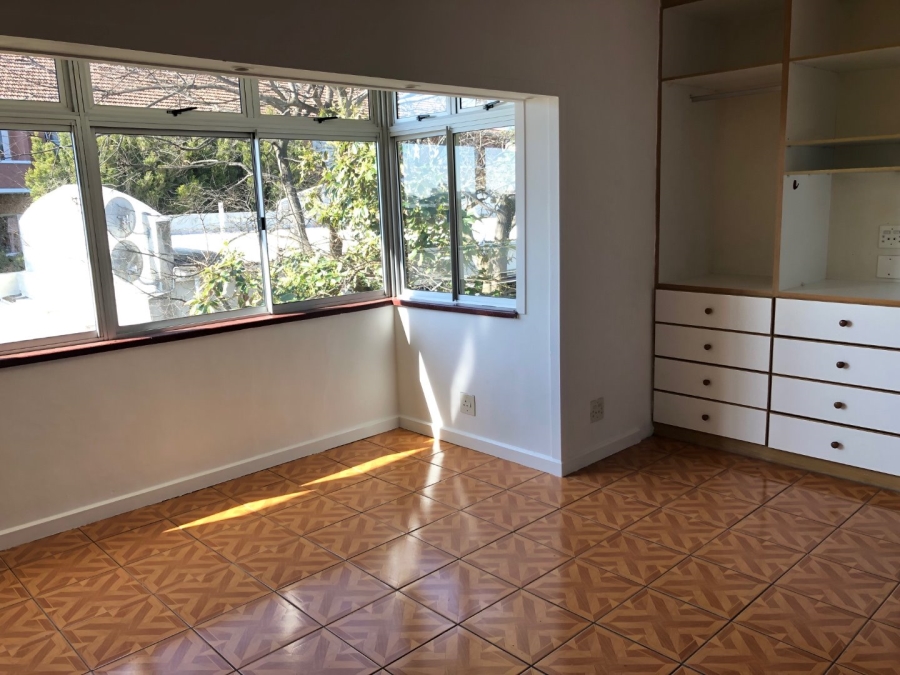 0 Bedroom Property for Sale in Sea Point Western Cape